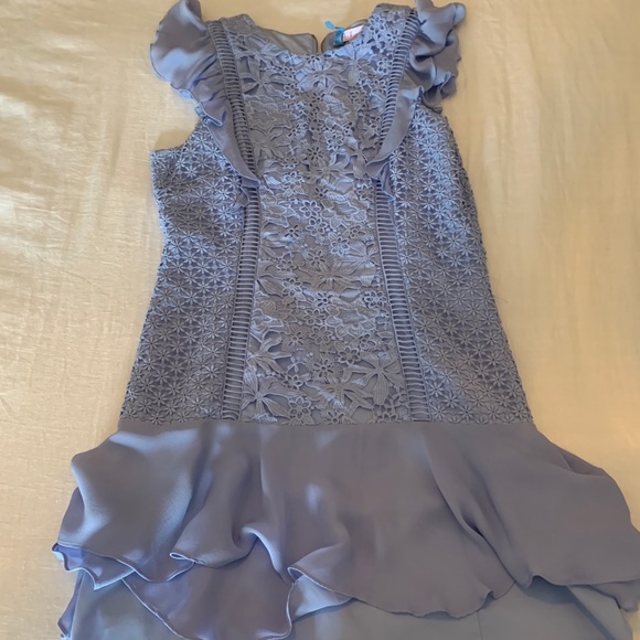 Dress - Picture 3 of 5